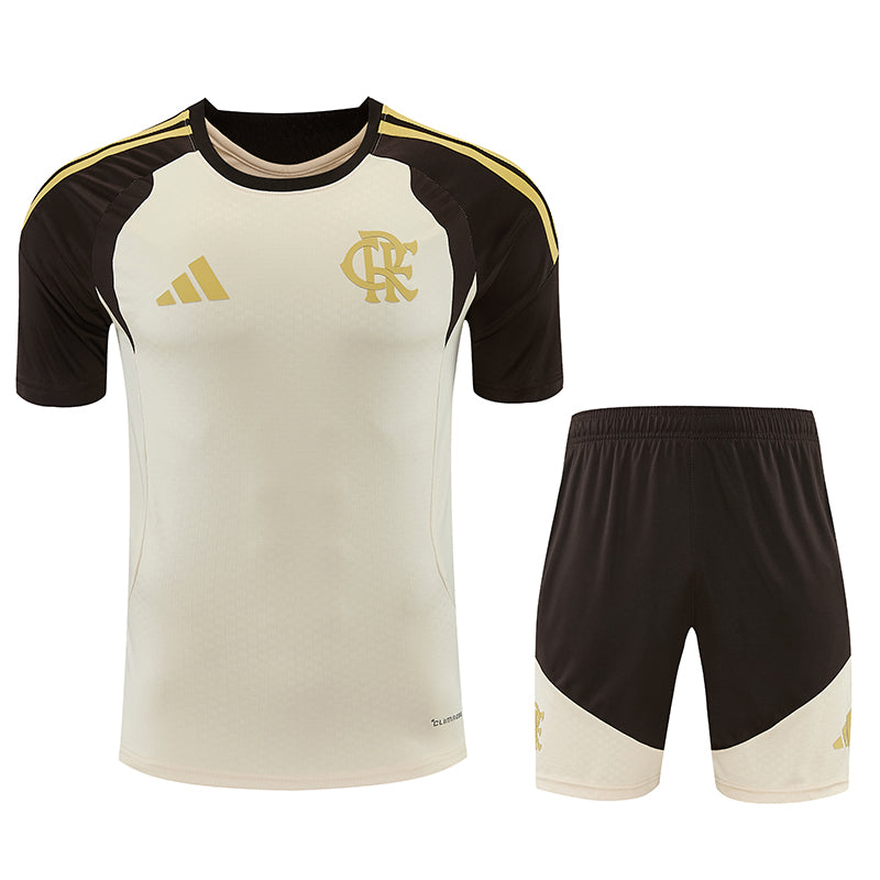 26/27 Corinthians Beige Training Shirt and Black shorts suit