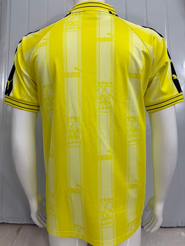 Aris retro home jersey image 2