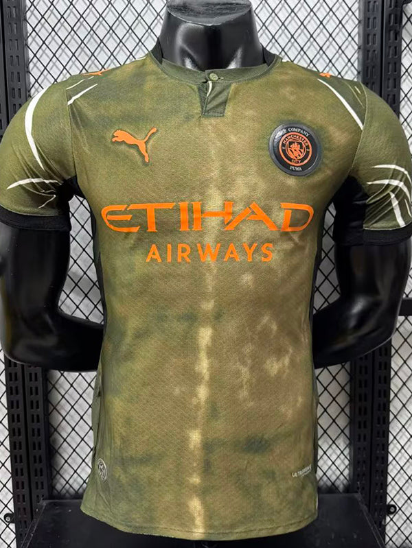26/27 MCI Fourth Player Version Soccer Jersey — Cup Badges