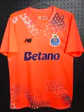 Porto orange goalkeeper jersey image 1