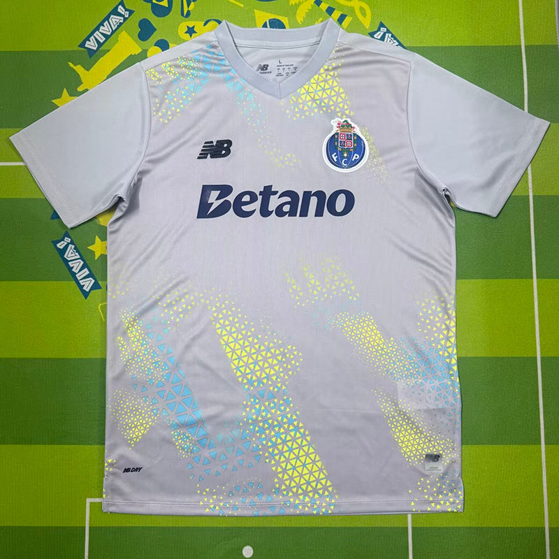 Porto grey goalkeeper jersey image 1