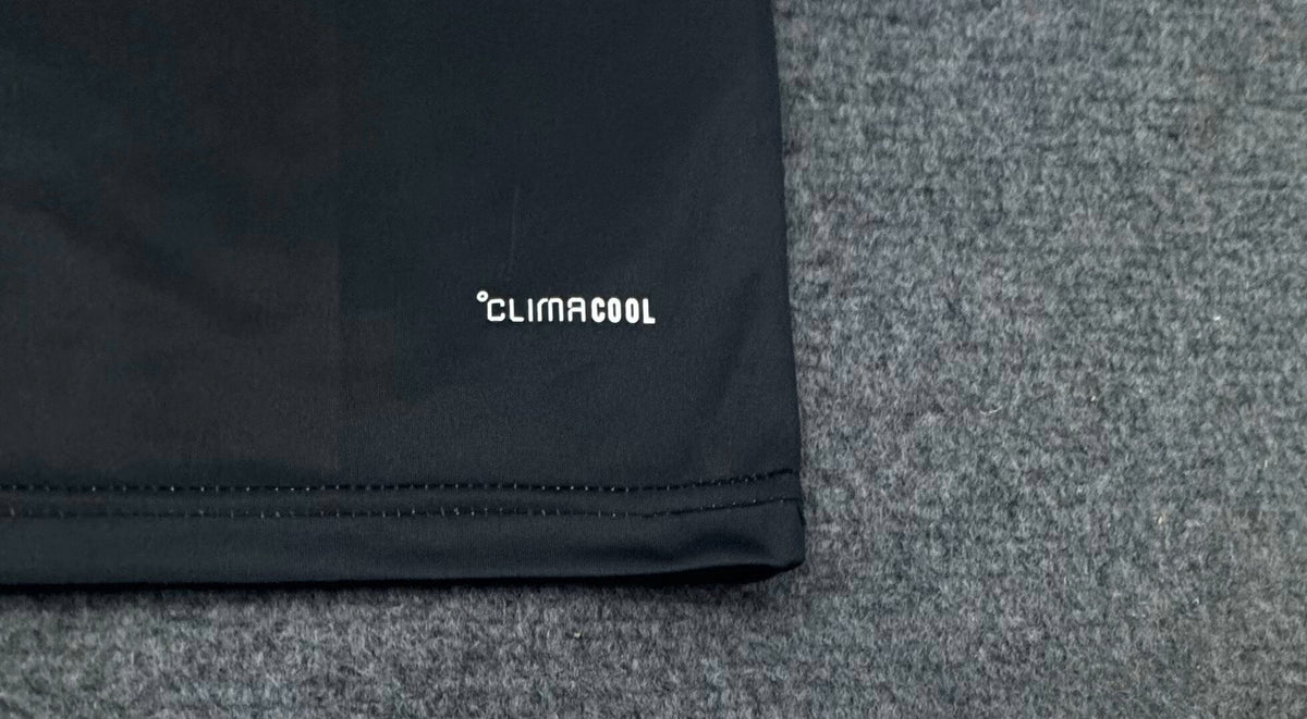 27/28 Real Madrid away fan jersey fabric detail