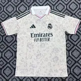 Real Madrid beige polo shirt image 1