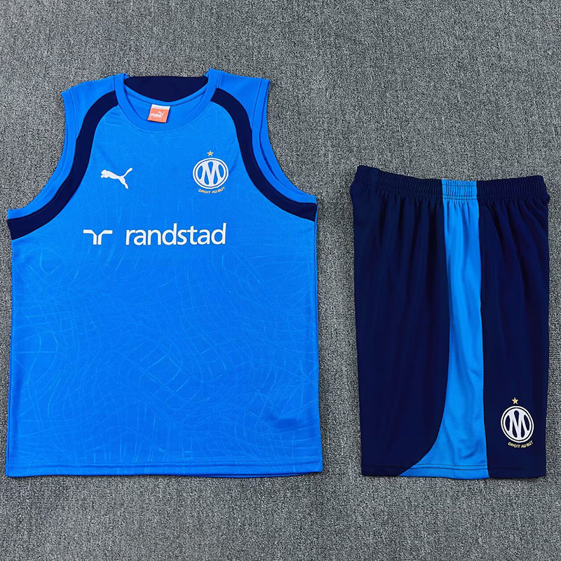 Marseille blue sportswear set detail